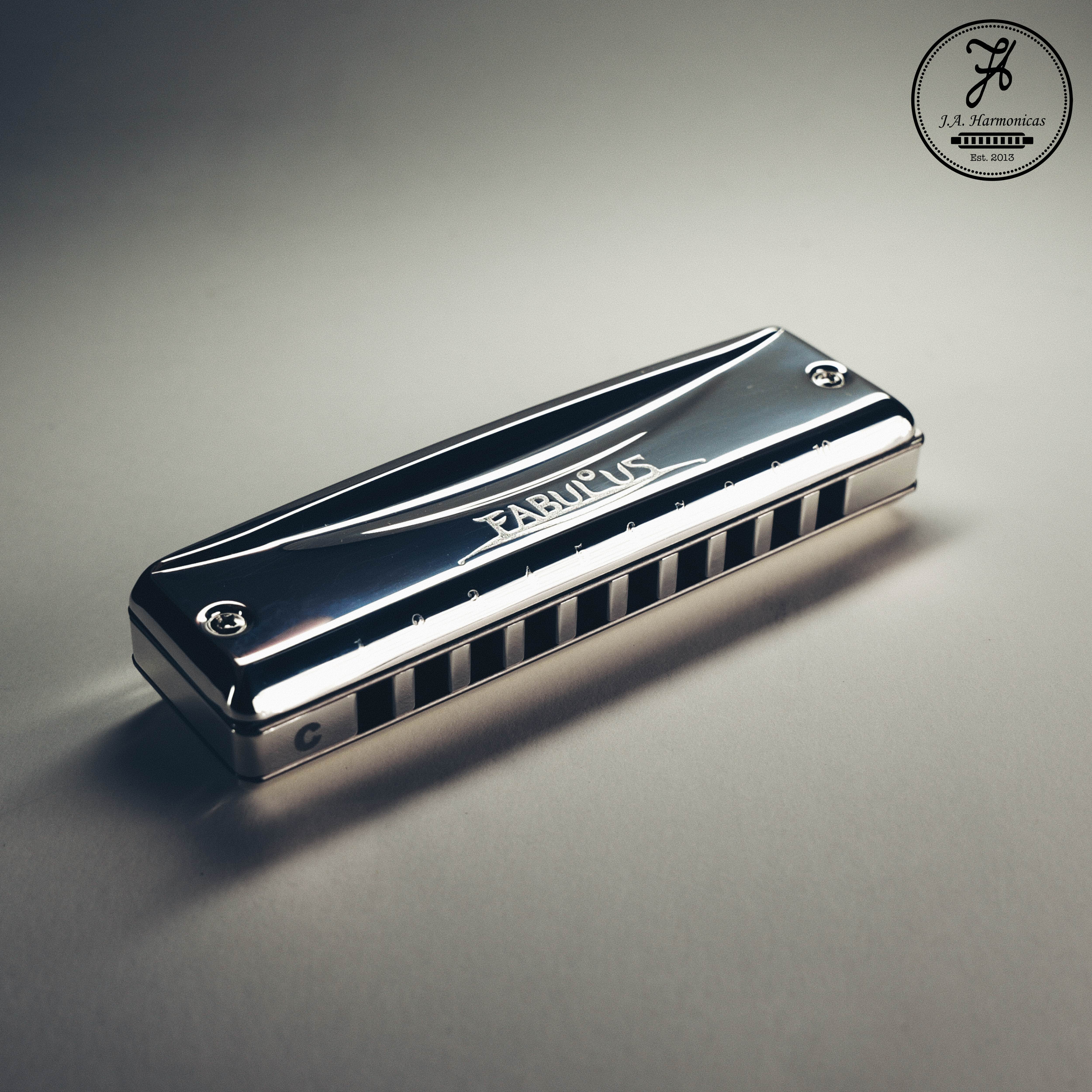 Suzuki Fabulous | jaharmonicas.com
